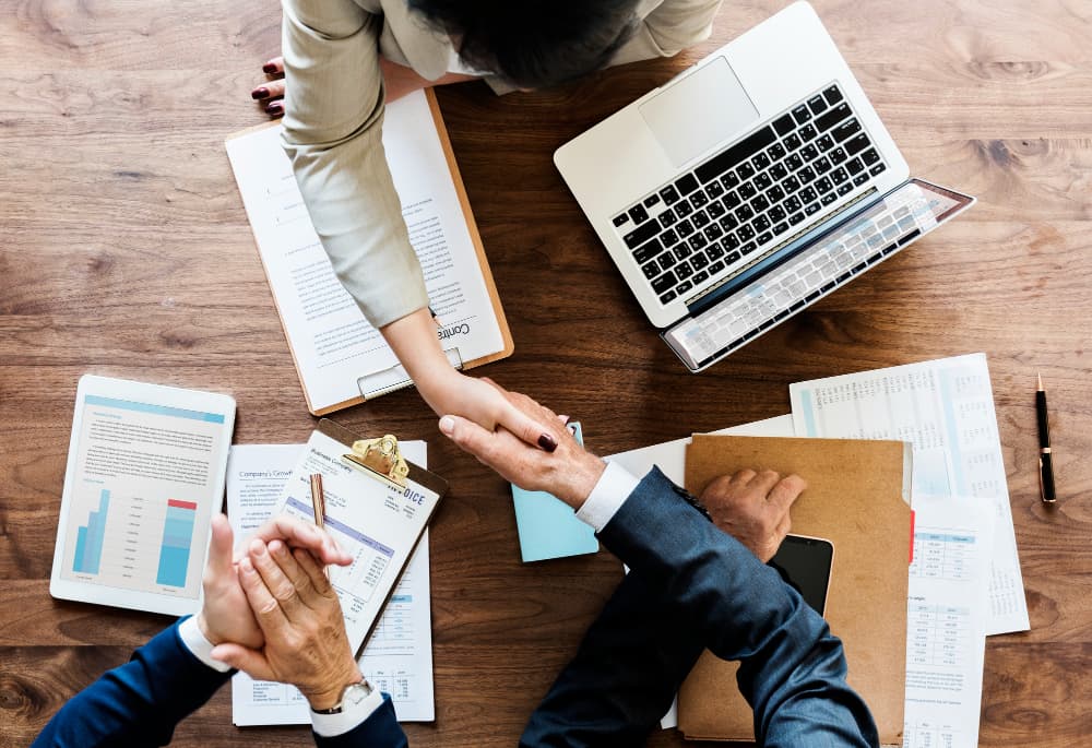 Why Having a Lawyer Matters in Contract Negotiations